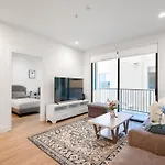 Pacific Pearl 2 Bed Apt With Free Parking In Santa Monica